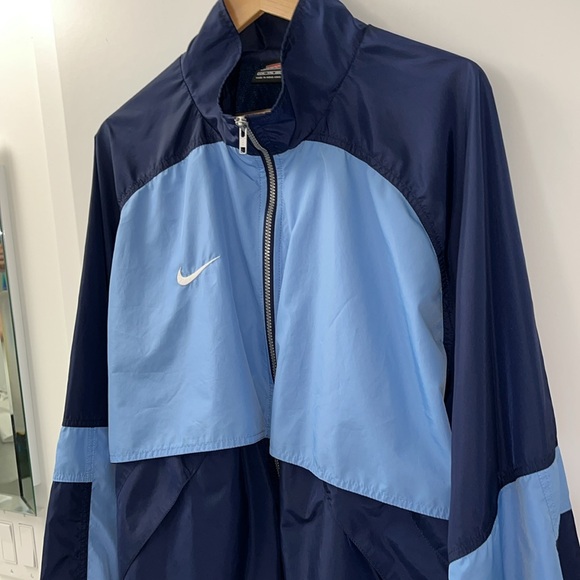 Nike Track Jacket Size XXL Excellent Used Condition. Fits Big - Picture 13 of 17